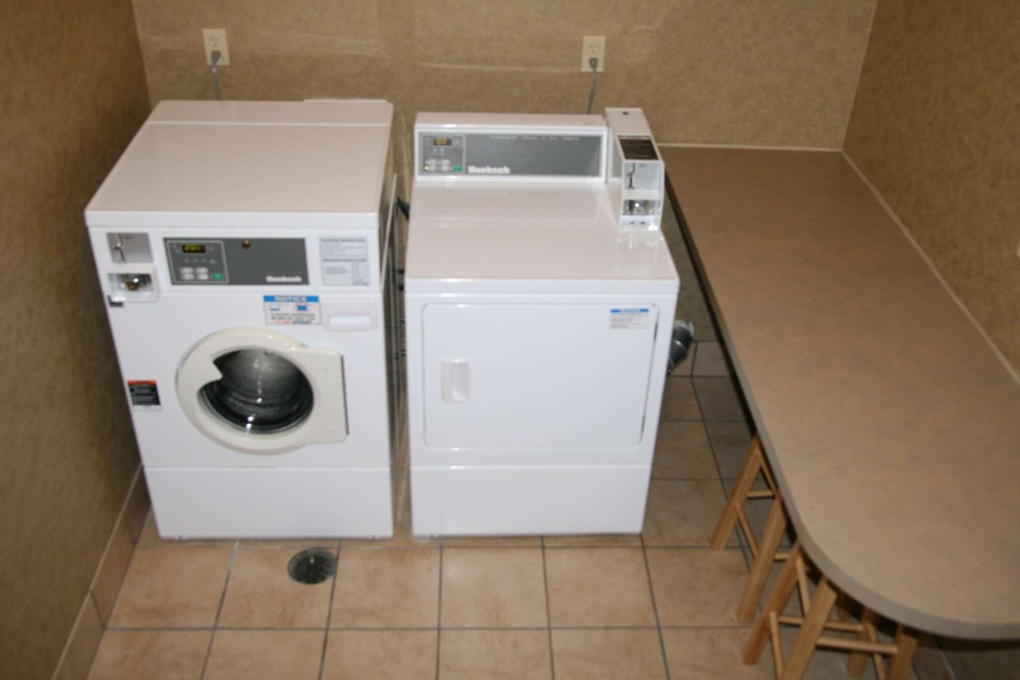Hampton Inn Marshall Ngoại thất bức ảnh